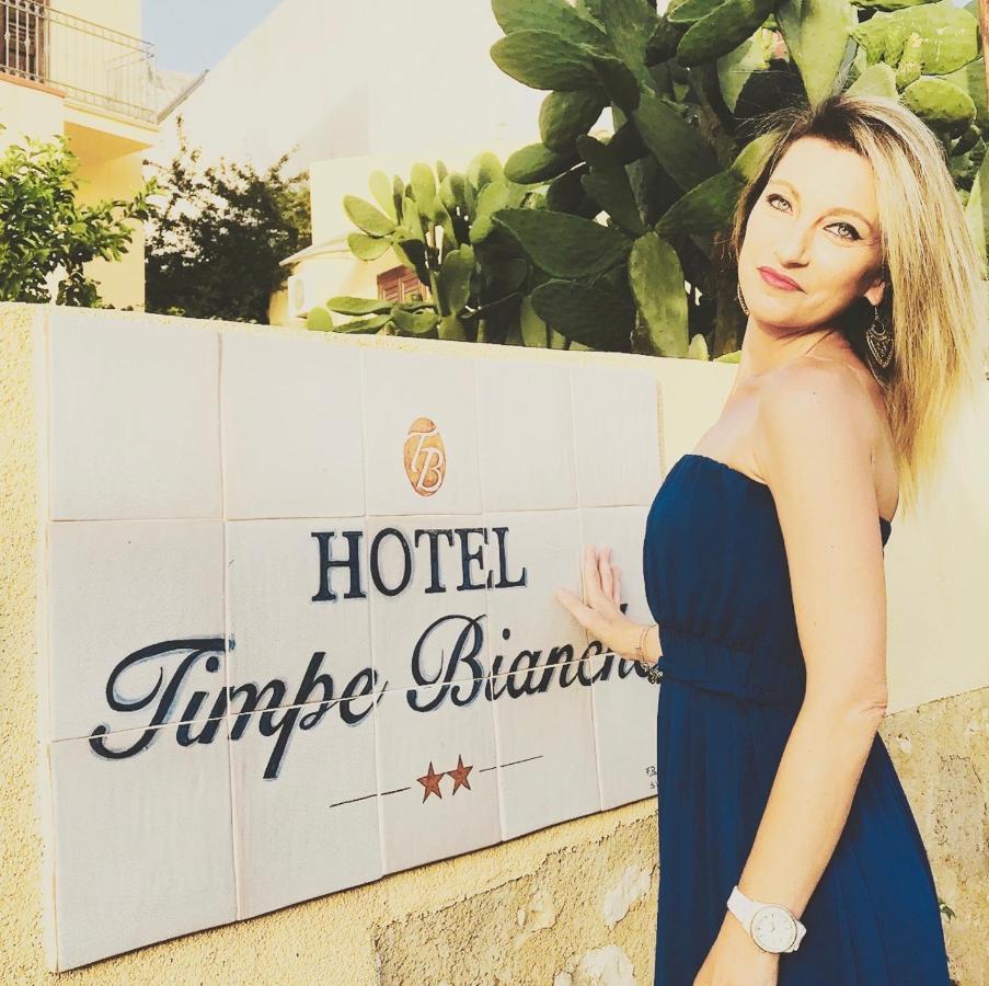 B&B Timpe Bianche Castelluzzo Eksteriør billede