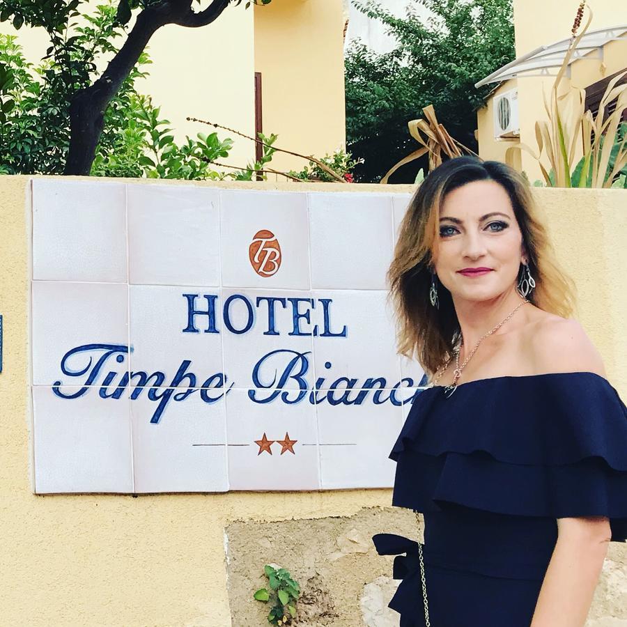 B&B Timpe Bianche Castelluzzo Eksteriør billede